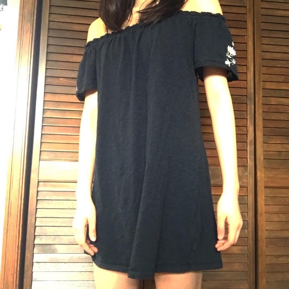 Off the shoulder navy dress